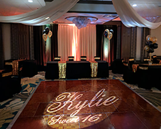 Projected Monogram – The Party Peeps